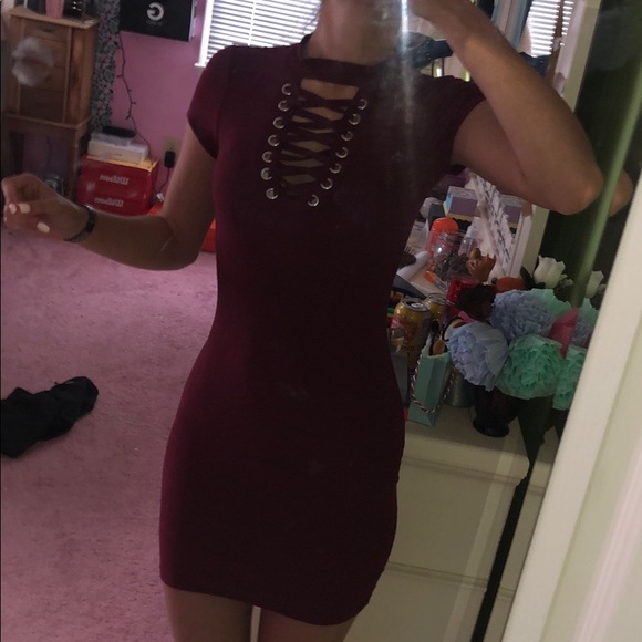 🌟 50% Off | Tight mini burgundy dress - Picture 2 of 4